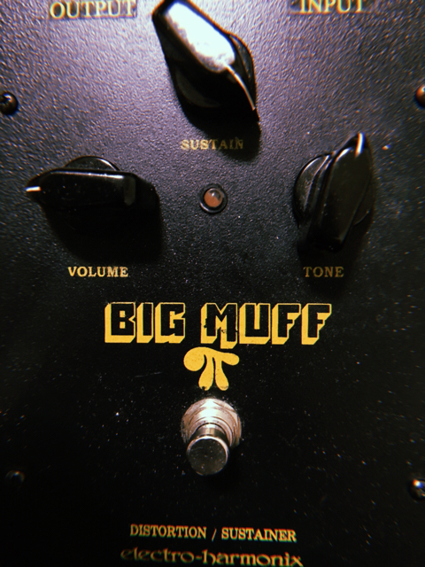 Electro-Harmonix Russian BIG MUFF（黒マフ）: My Favorite Things